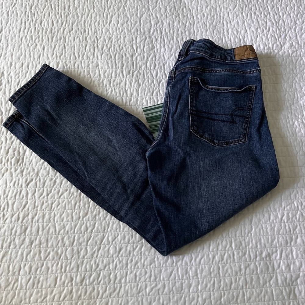 AMERICAN EAGLE TOMGIRL JEANS SIZE 8 GUC